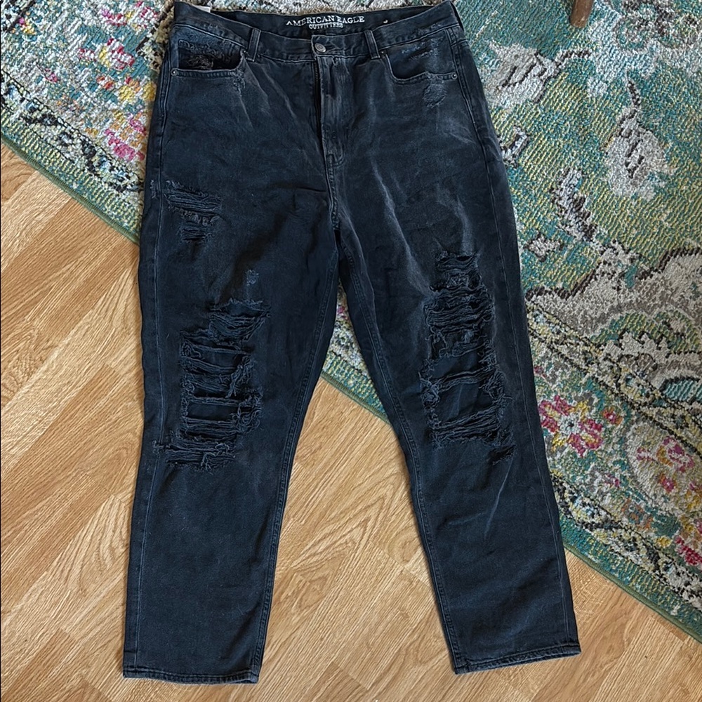 American Eagle Outfitters Black Distressed Women's Jeans